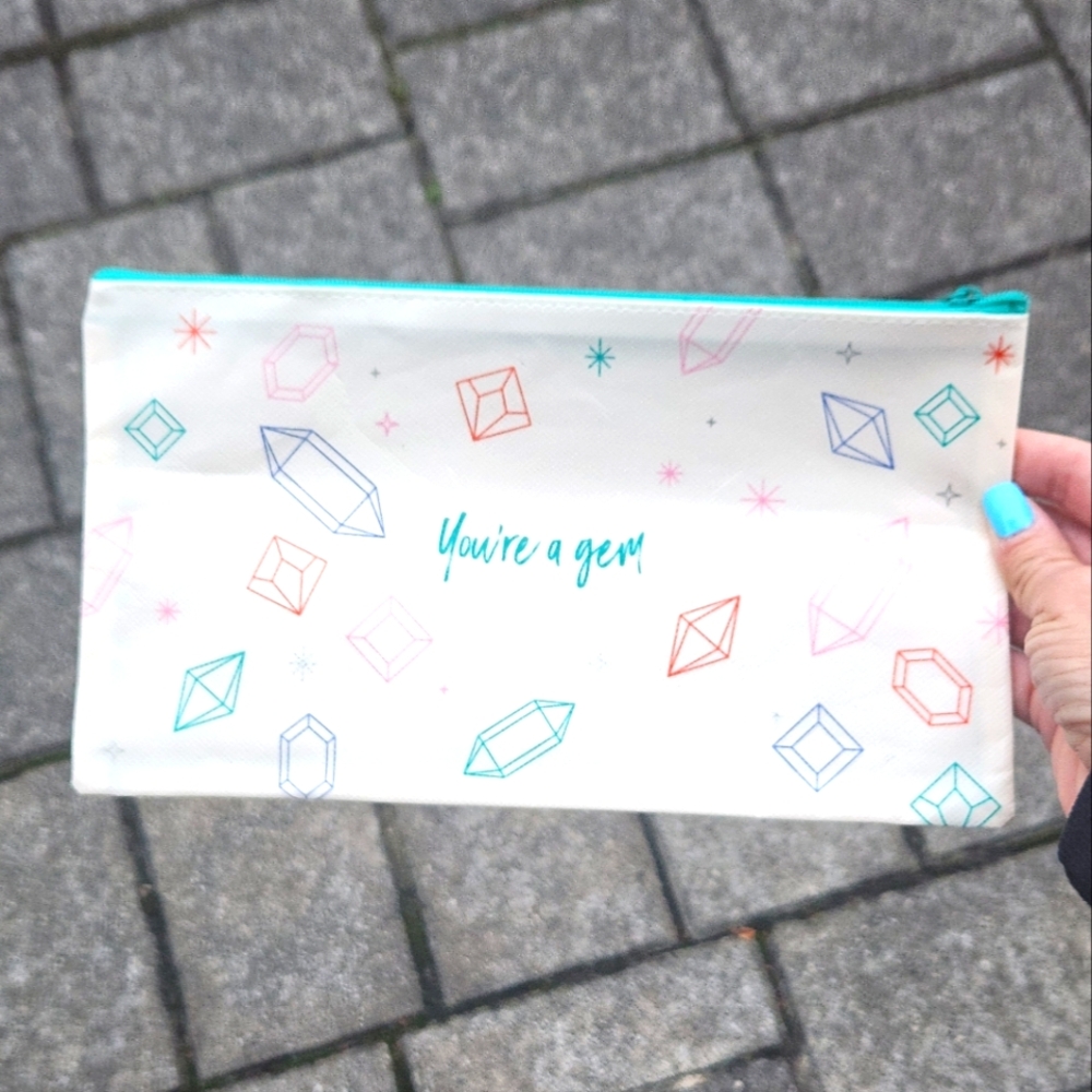 Thrive Causemetics "You're A Gem" Makeup Bag